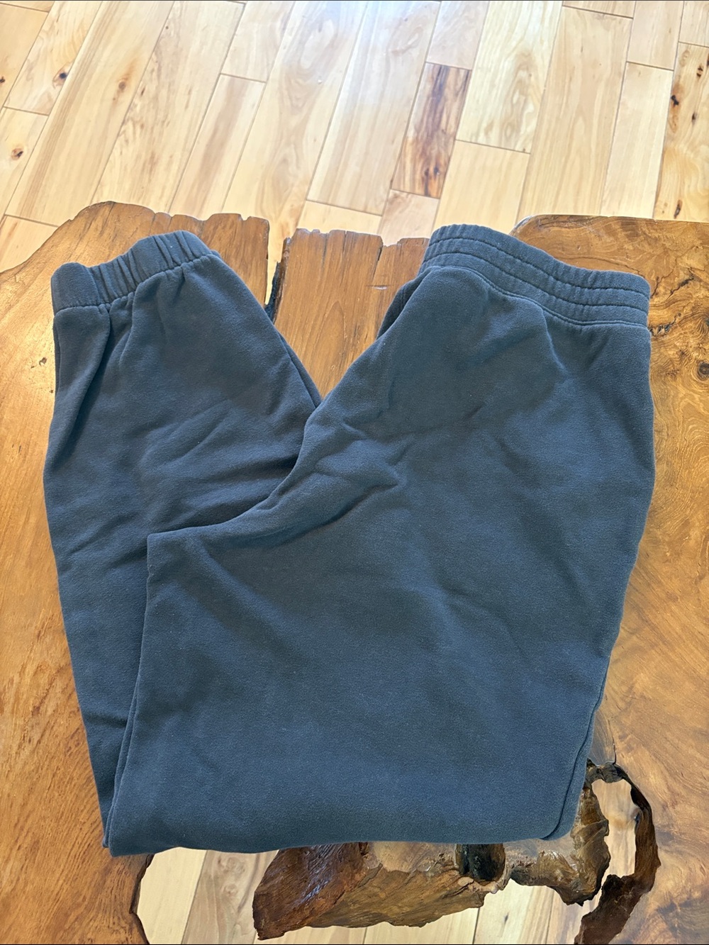 Hollister Men's Charcoal Gray Elastic-Waist Joggers